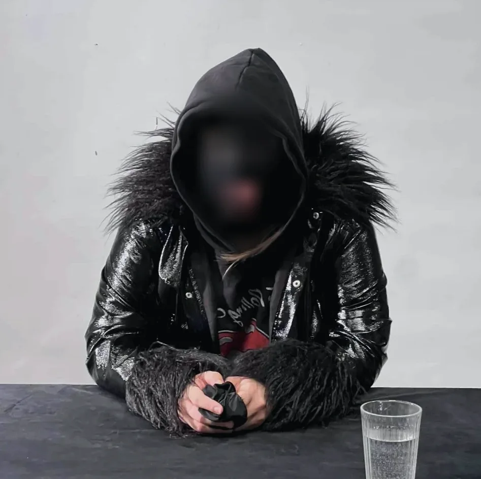 Adna, 21