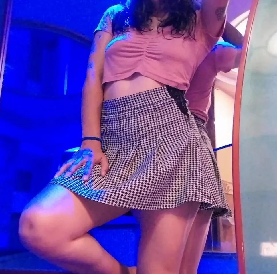 Malin, 35