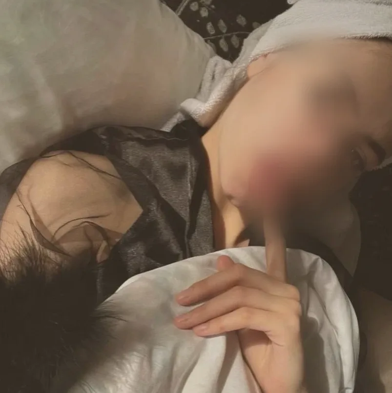 Rebecka, 21